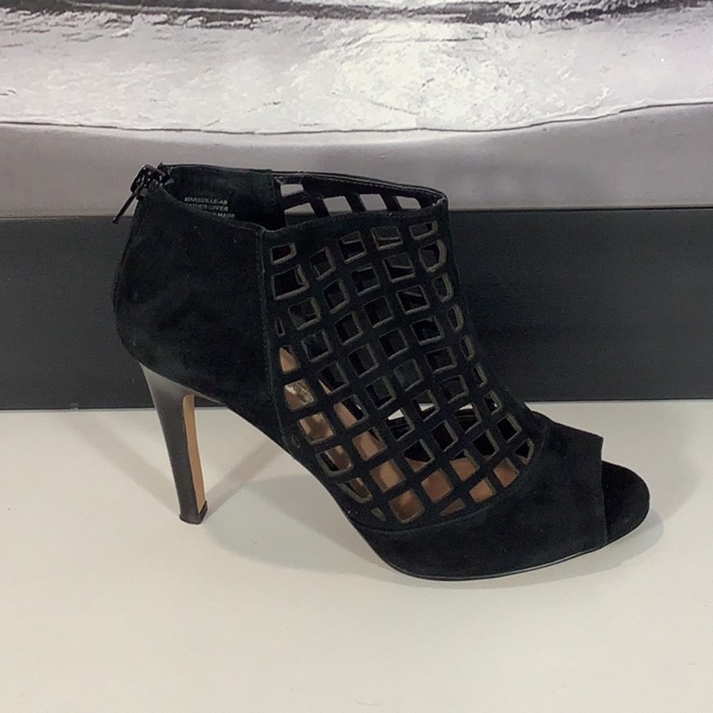 Audrey Brooke “Marseille” Black Suede Open Toe Gladiator Heels Bootie Sz 7.5 M - Picture 4 of 10